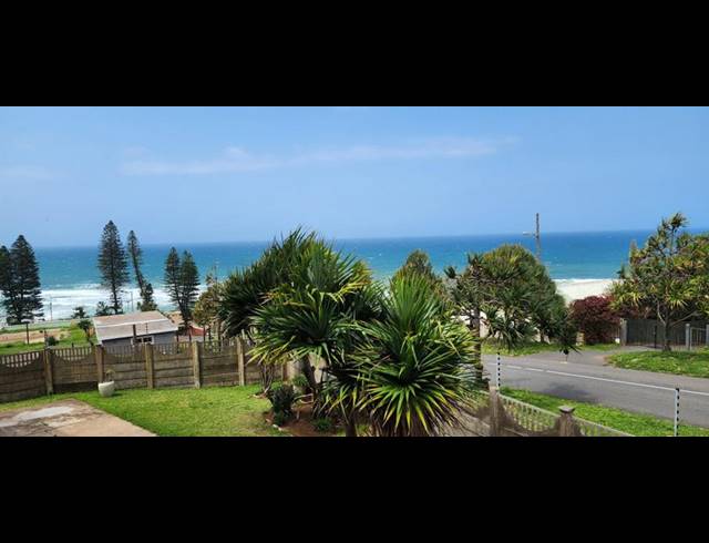 3 BEDROOM APARTMENT FOR SALE IN UMKOMAAS